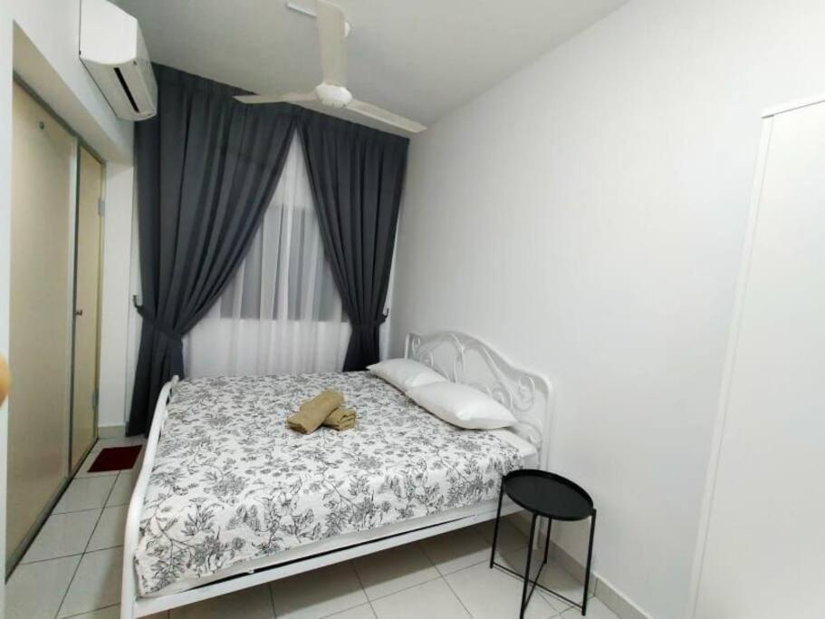 Ss Condostay Residensi Lili, Nilai Nearby Klia, Usim - Infinity Pool, Wifi, Smart Tv Eksteriør billede