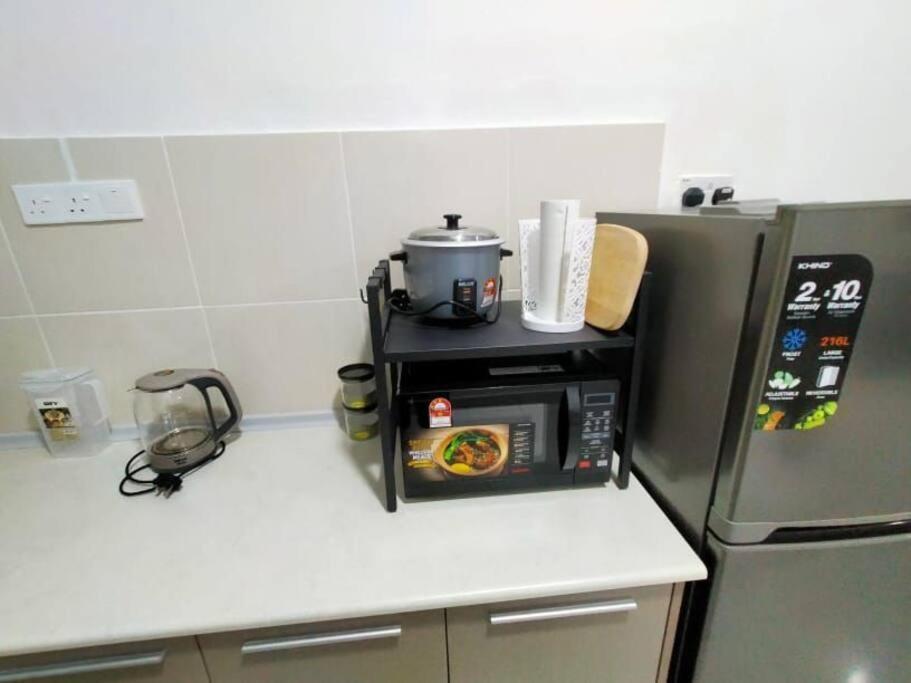 Ss Condostay Residensi Lili, Nilai Nearby Klia, Usim - Infinity Pool, Wifi, Smart Tv Eksteriør billede
